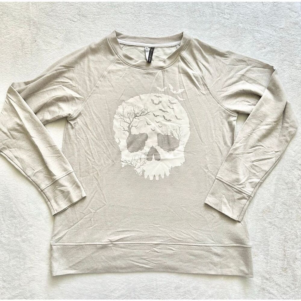 Jaclyn Intimates Skull Graphic Crewneck Sweatshirt – Size Small